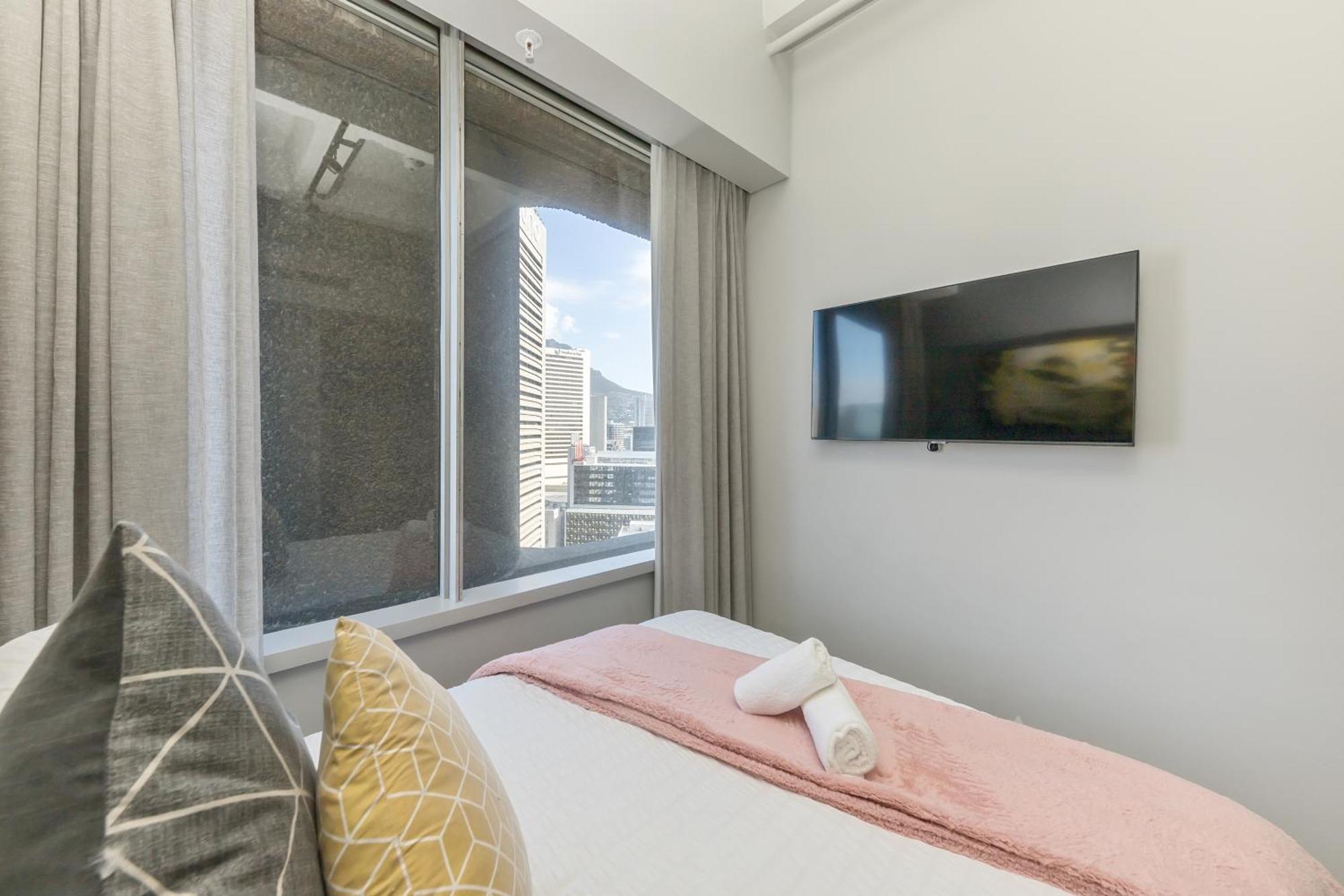 One Thibault Studio And * Cape Town